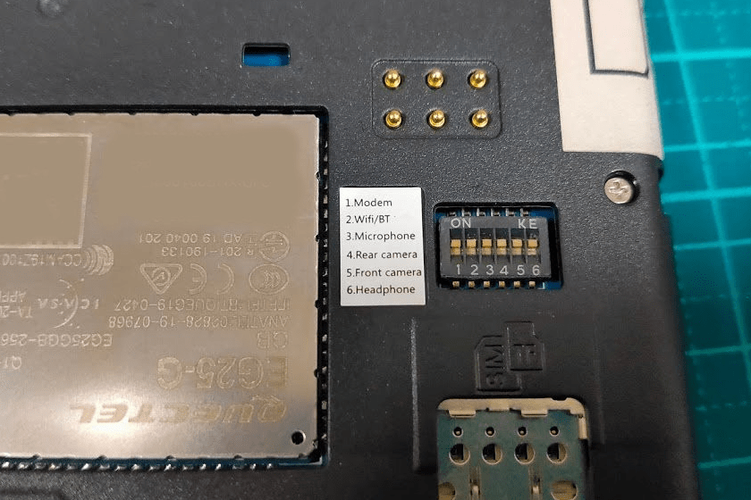 PinePhone Dieses Smartphone verfügt über physische KillSwitches