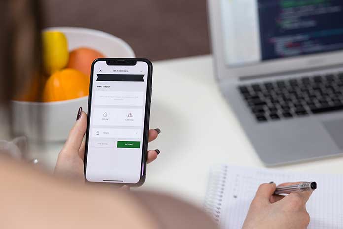 How To Use NFC On The iPhone?