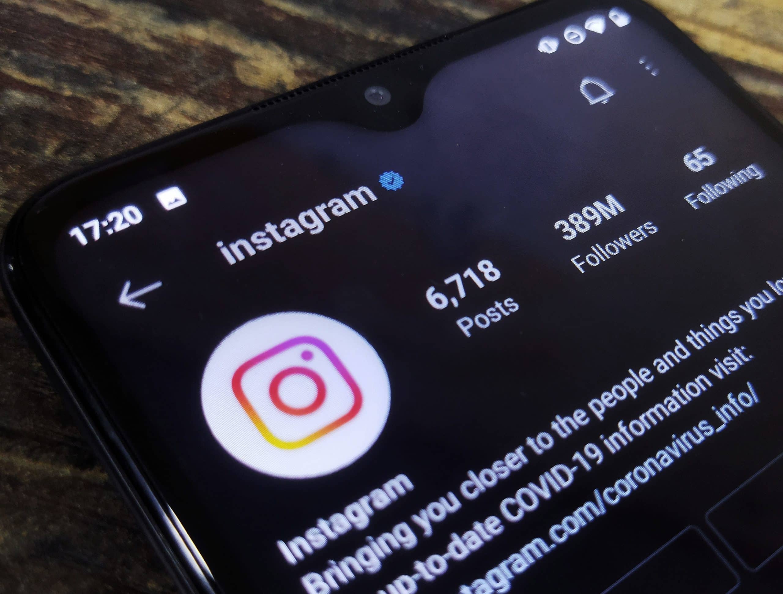 How to enable Instagram Dark mode on Android?