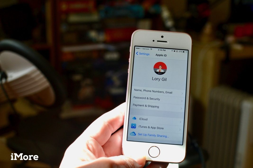 What does restore iPhone Mean? *