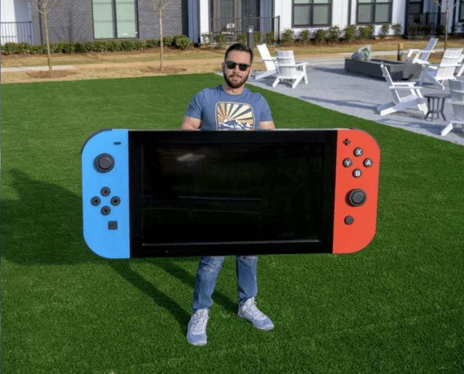 YouTuber Builds The World’s Massive Fully Working Nintendo Switch(09)