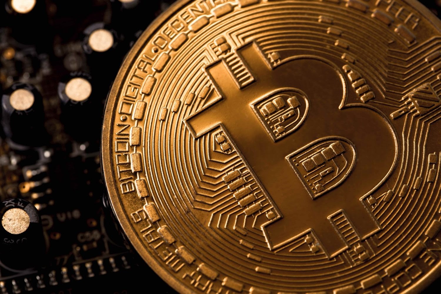 Exchanges see huge Bitcoin inflow as prices drop TechStory