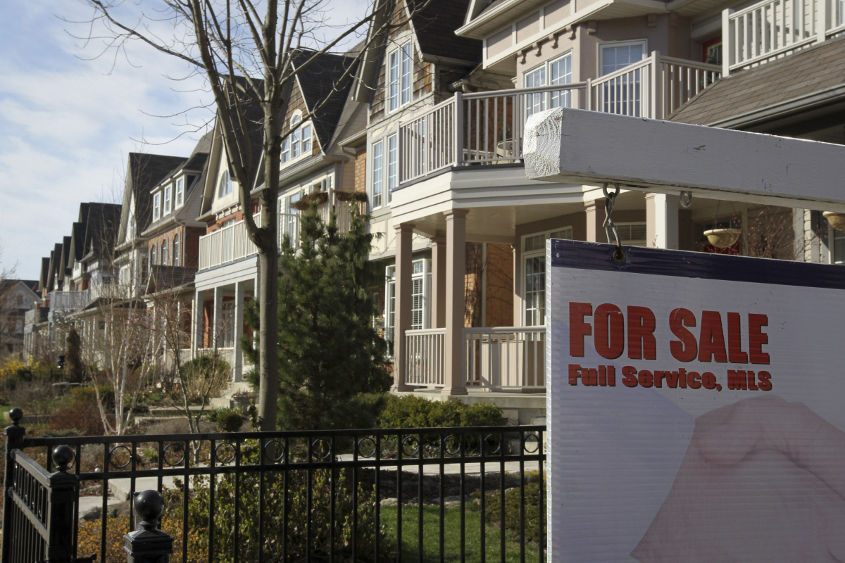 Canada bans foreigners from buying homes in the country TechStory