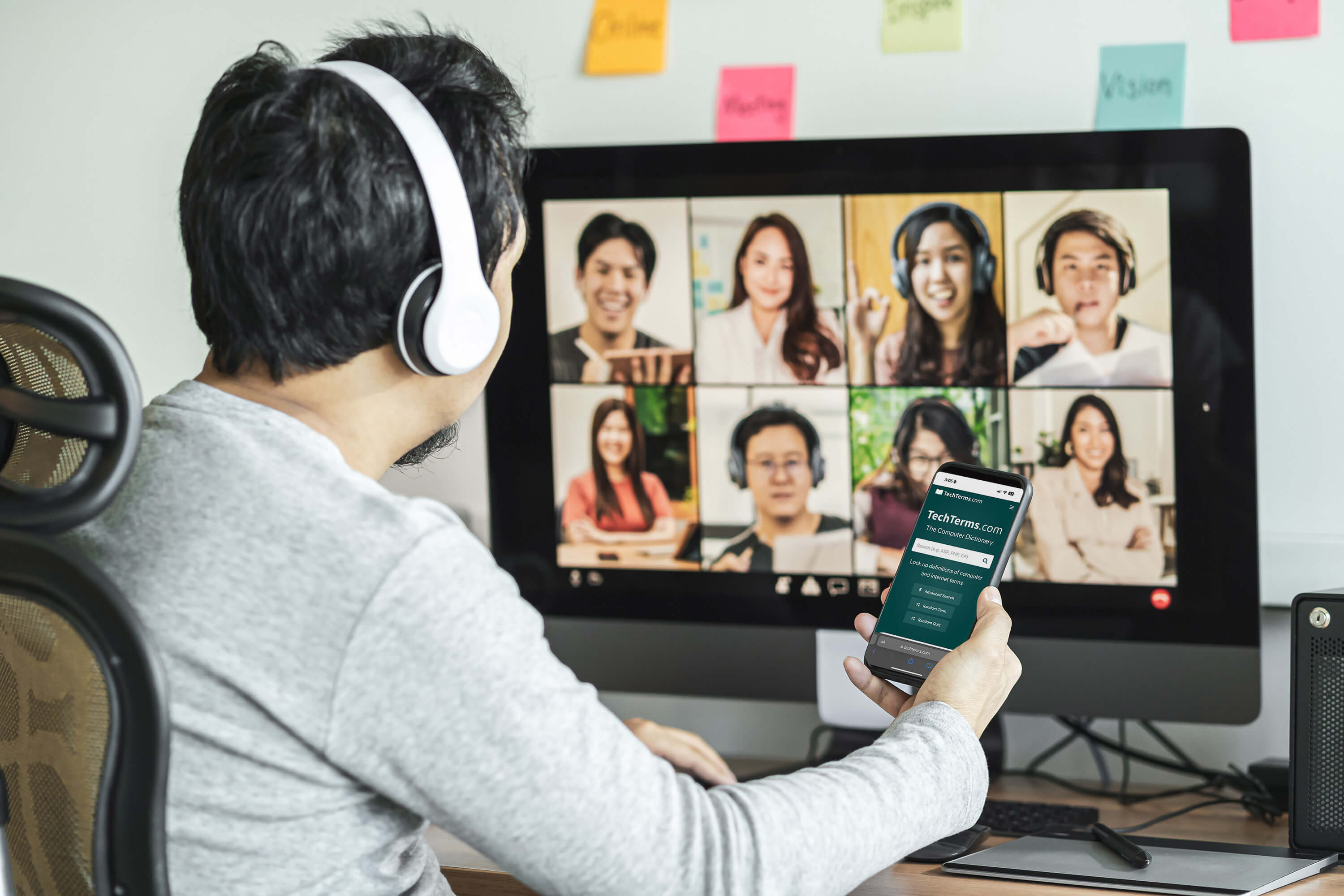 Online Definition - What does online mean?