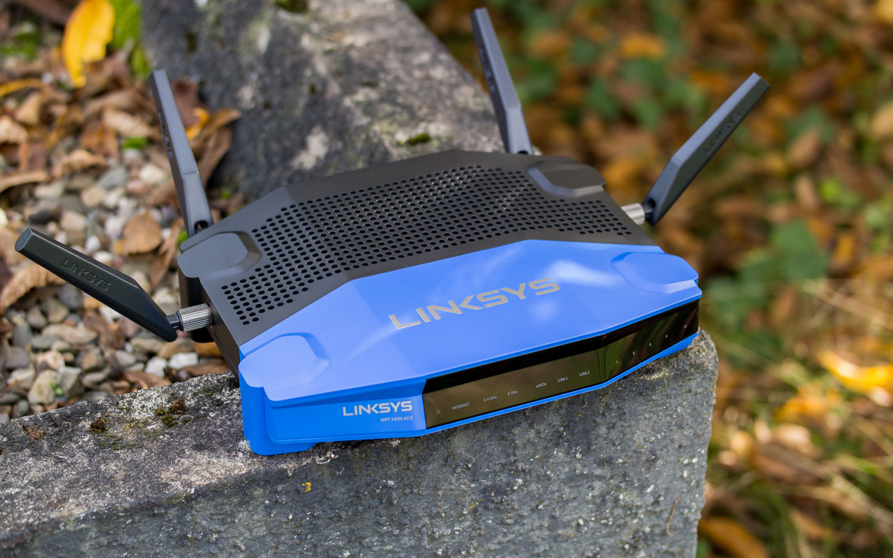 WRT1900ACS Techtest
