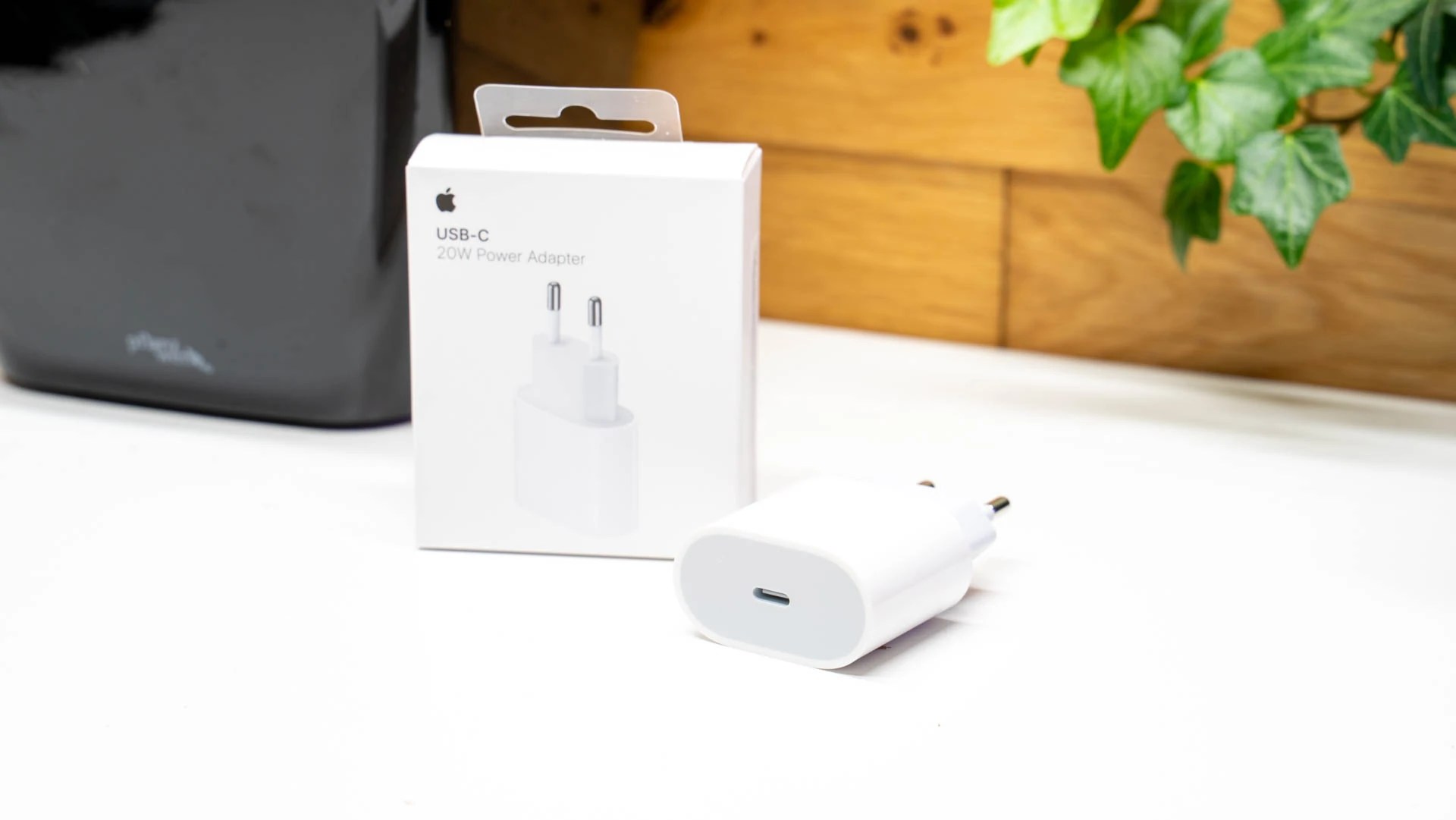 Der Apple 20W USBC Power Adapter im Test (A2347) Techtest