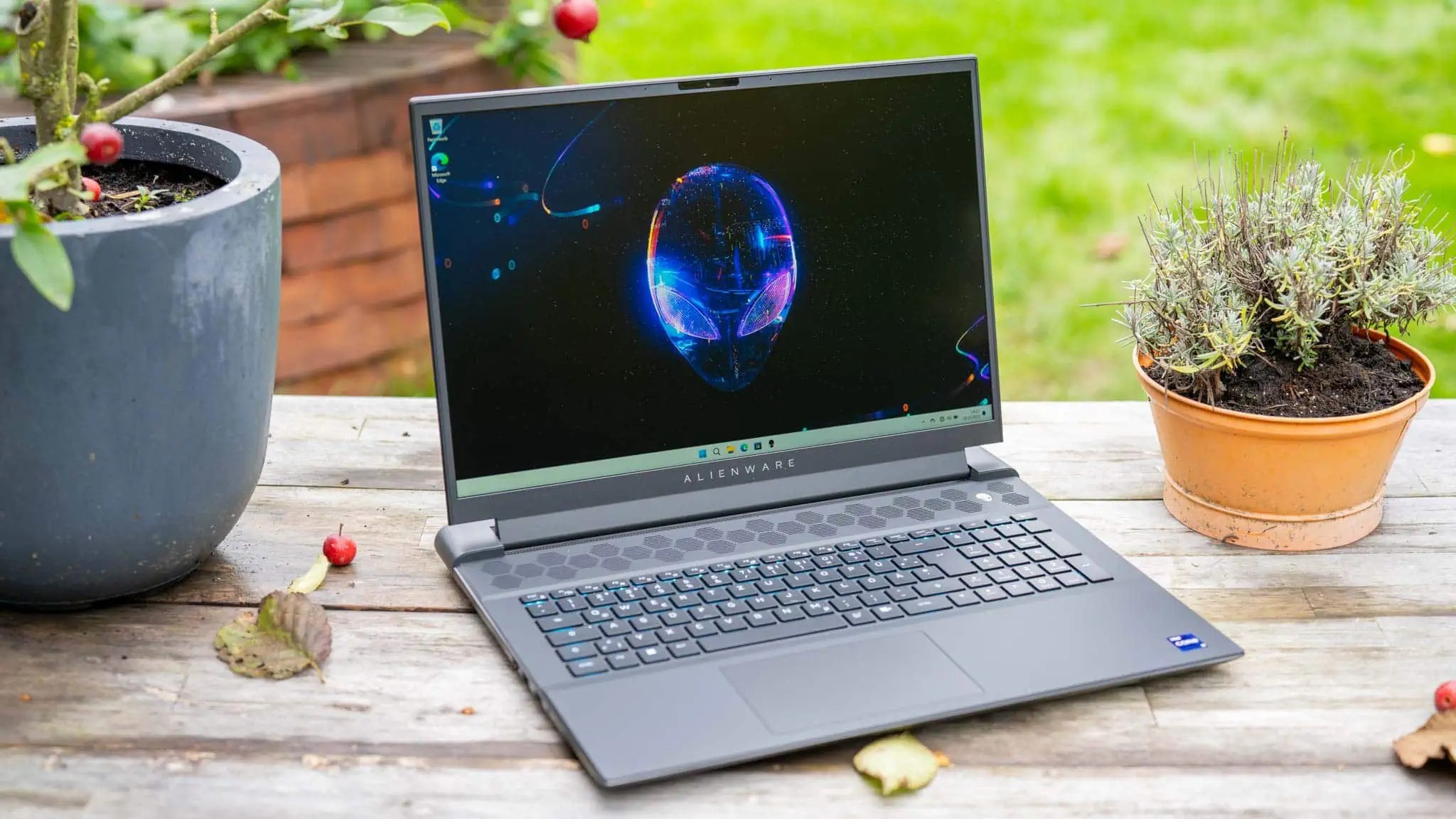 Alienware m18 im Test, monströse CPU Leistung im außergewöhnlichen