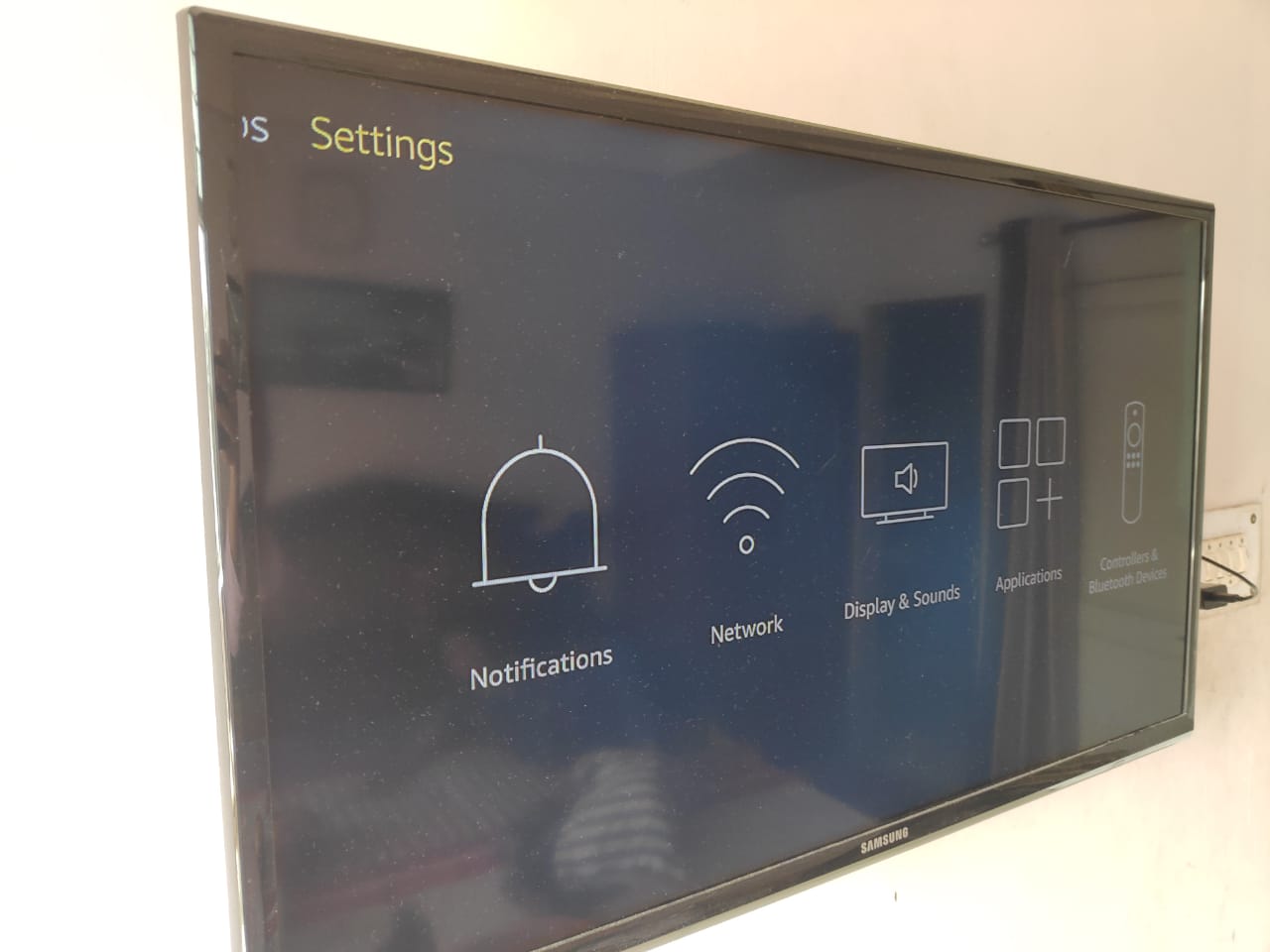 How to Connect External Speakers to Amazon Fire TV Stick