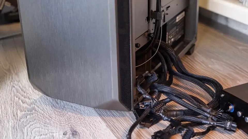 What's a normal CPU Temperature While Gaming? (7 Things That Overheat