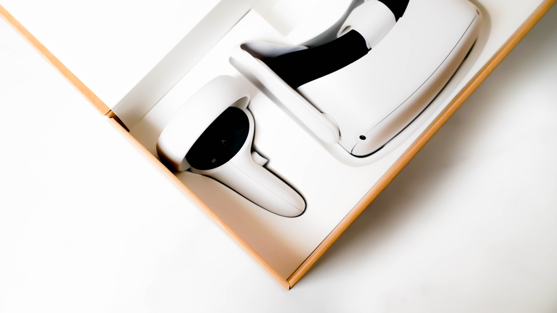 How to Use Gear VR Laying Down Everything You Need to Know with Tips