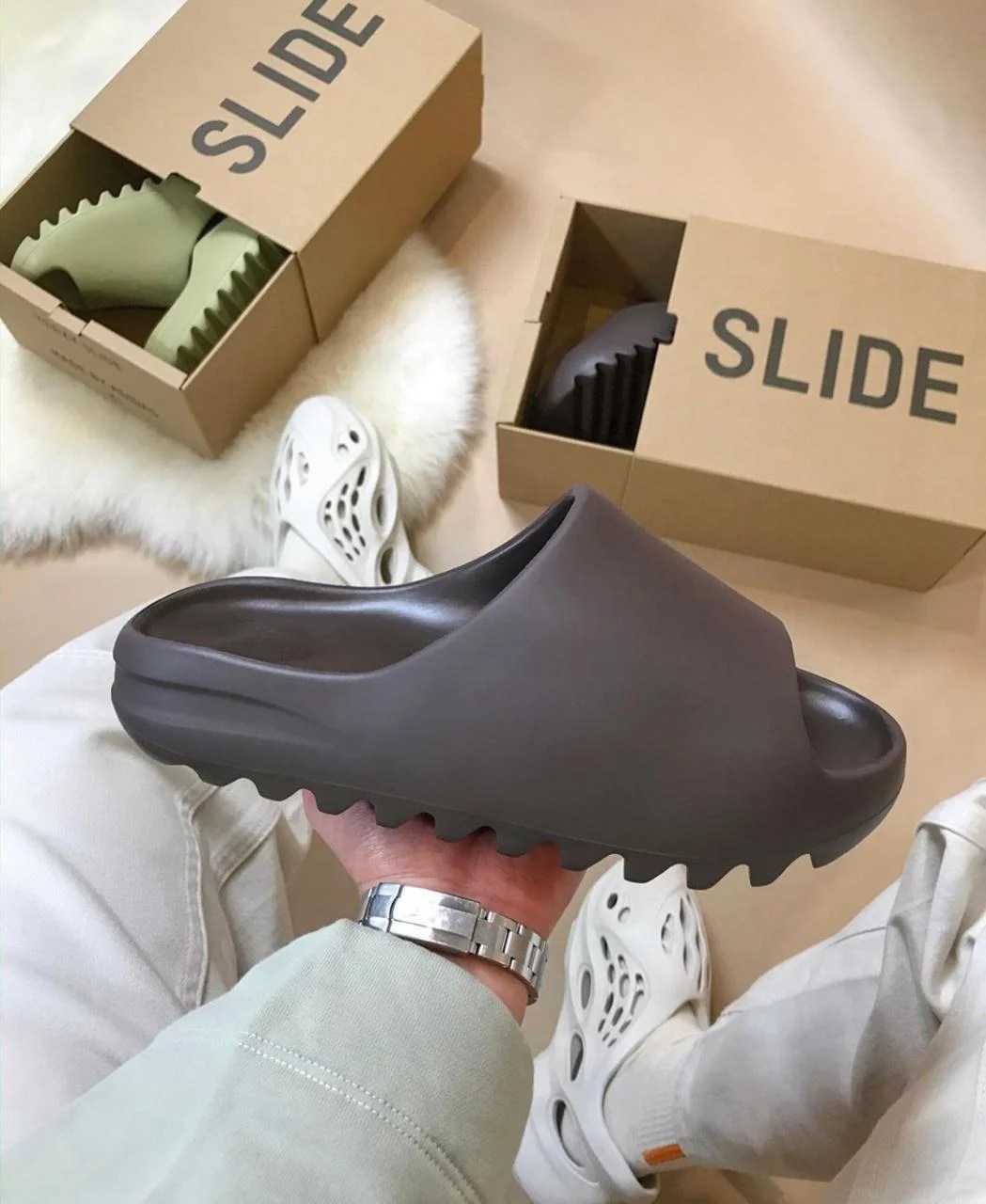 How to Style Yeezy Slides A Fashion Guide Techuck