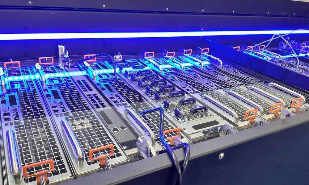 Intel and GRC advance liquid immersion cooling