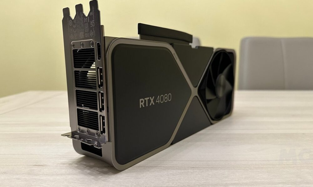 What power supply do I need to power a GeForce RTX 4080