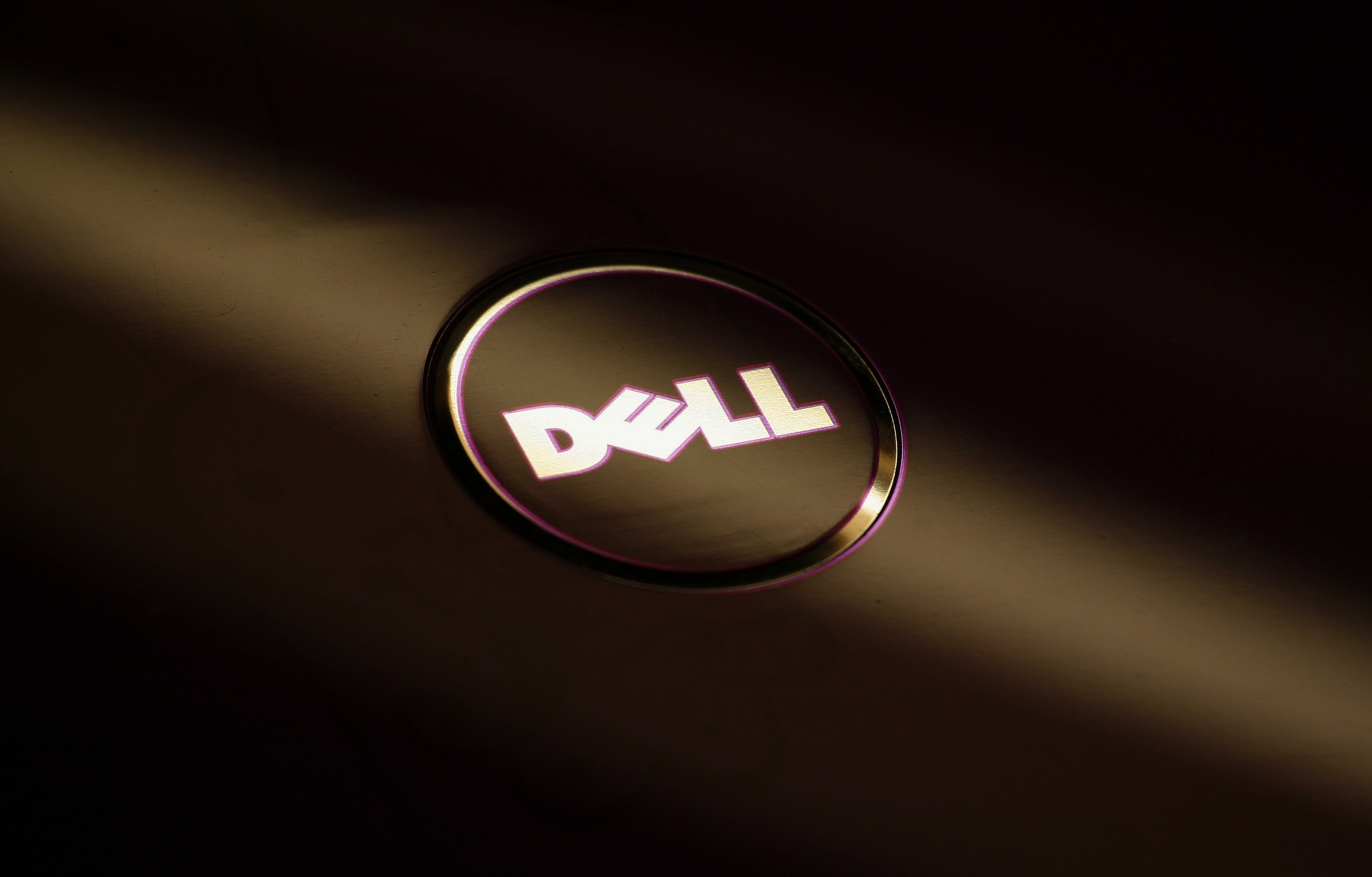 Dell Technologies Inc. to Cut atleast 2000 Jobs after EMC Deal