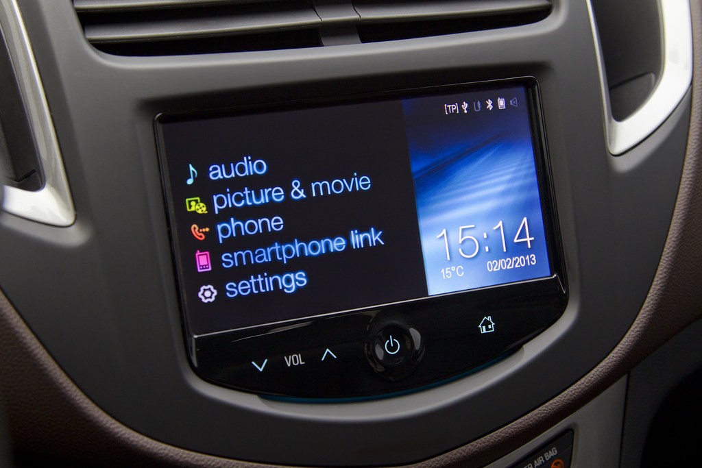 Chevy Bluetooth not working - how to fix it easily | TECHWALTZ