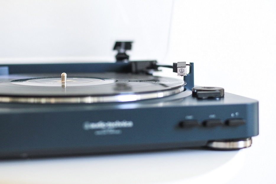 The Best Vintage Record Players and Turntables on Amazon in 2020 TECHWALTZ