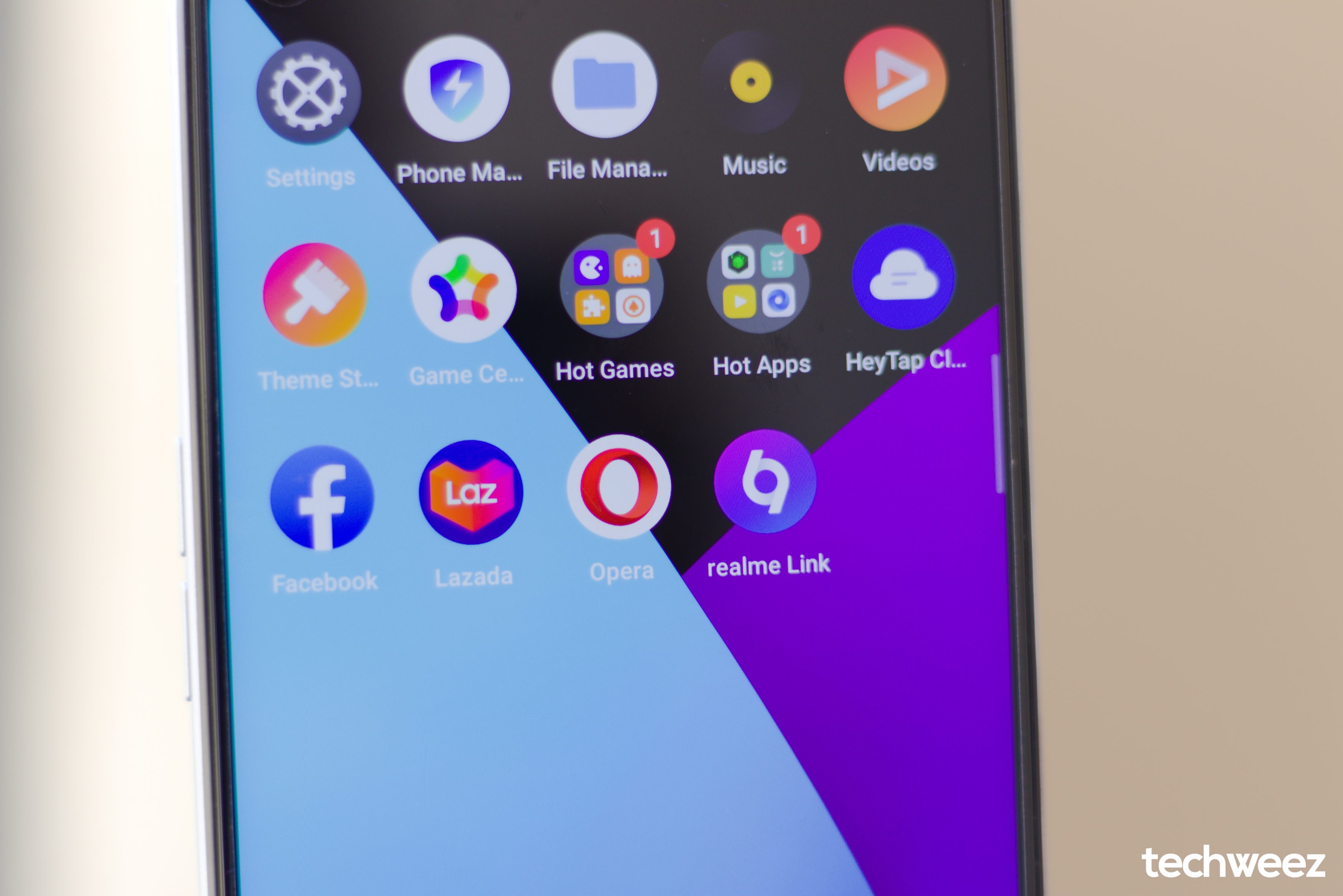 realme 6 UI bloatware Techweez