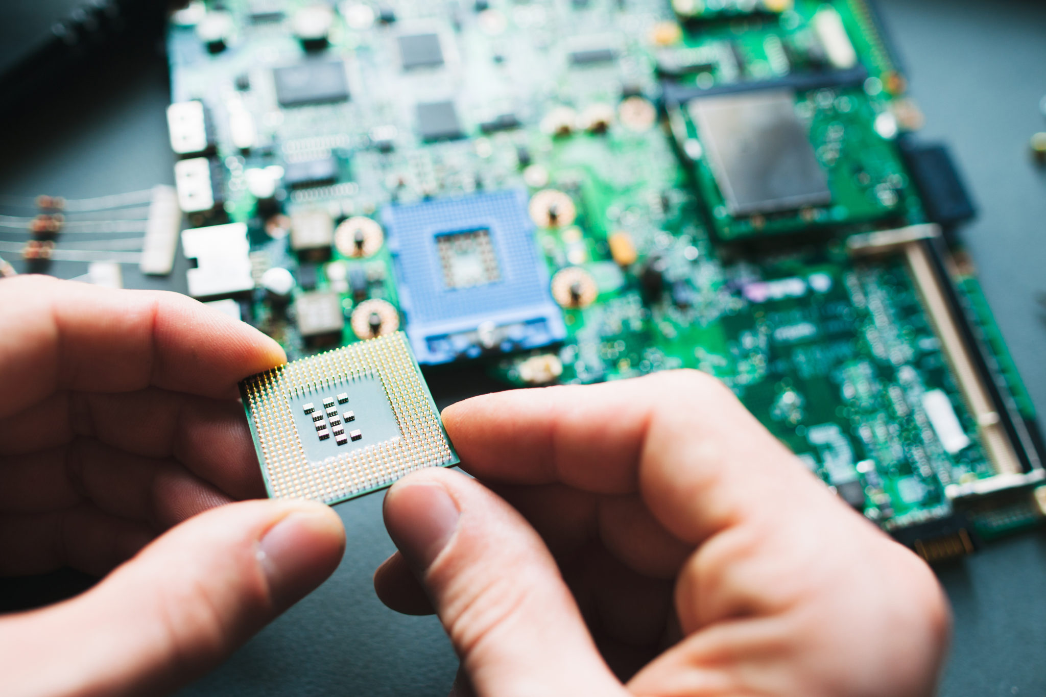 Laptop's CPU Reaching 8090+ Degrees Safe? (It Depends)