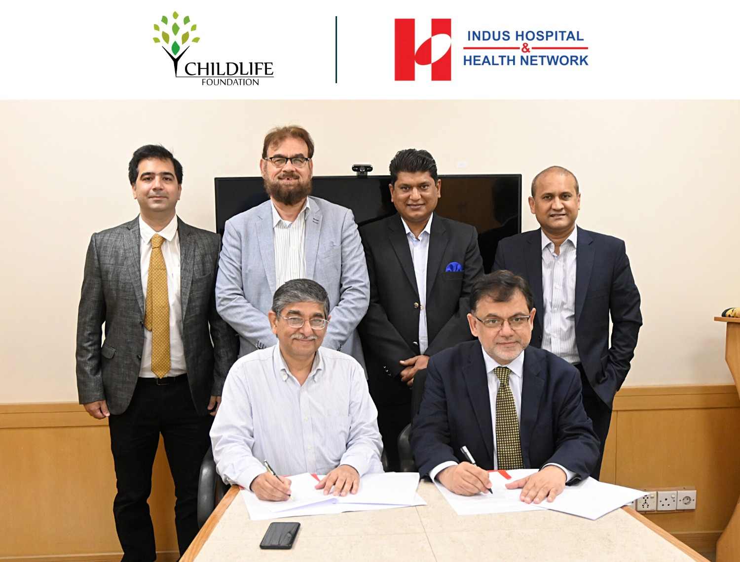 Indus Hospital & ChildLife Foundation signs MOU