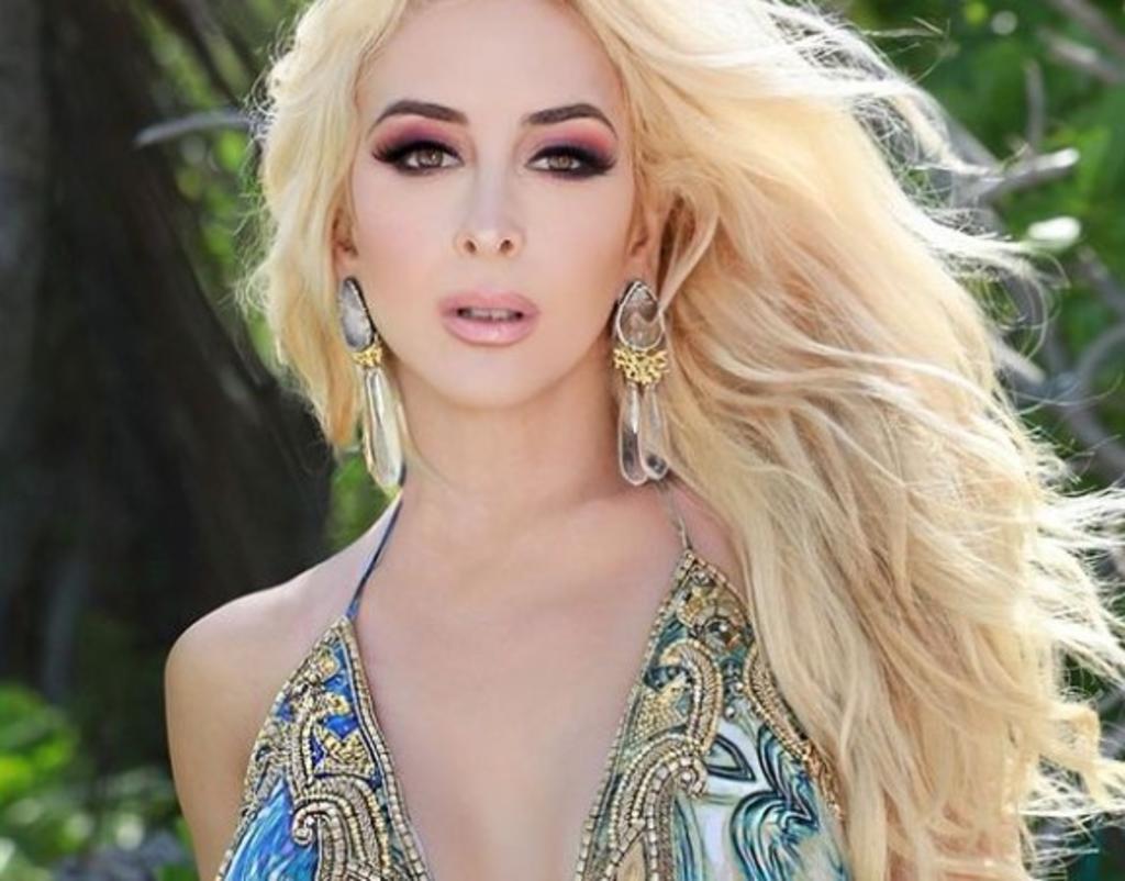 Cristy, esposa de Marco Antonio Solís, presume belleza a los 50 años