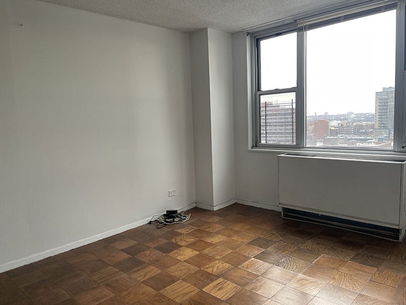 Real estate photo editing window pull out