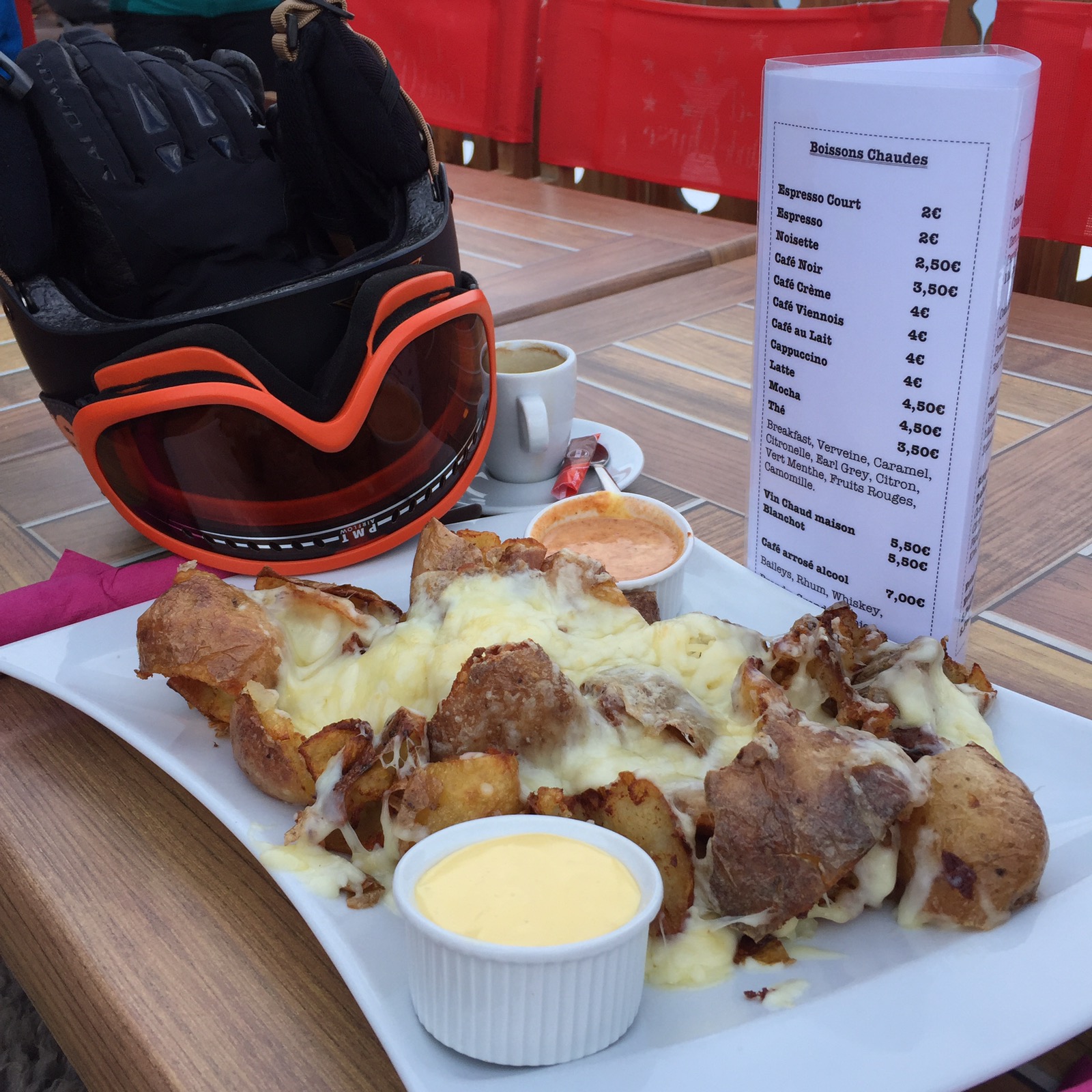 Guest travel review mountain restaurants in Les Gets Teddy Rambles