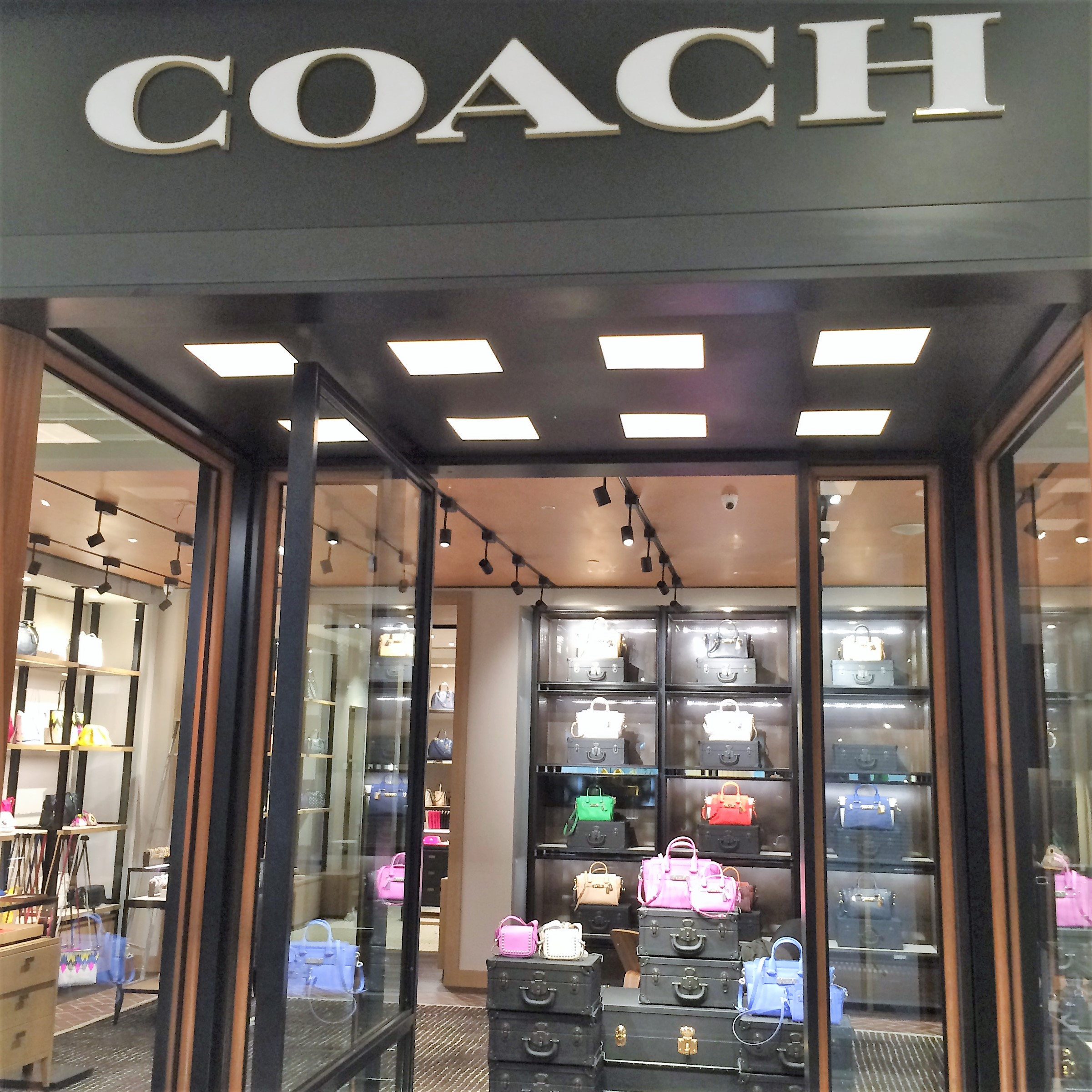 Ted Concept International COACH CENTRAL BANGNA BANGKOK, THAILAND