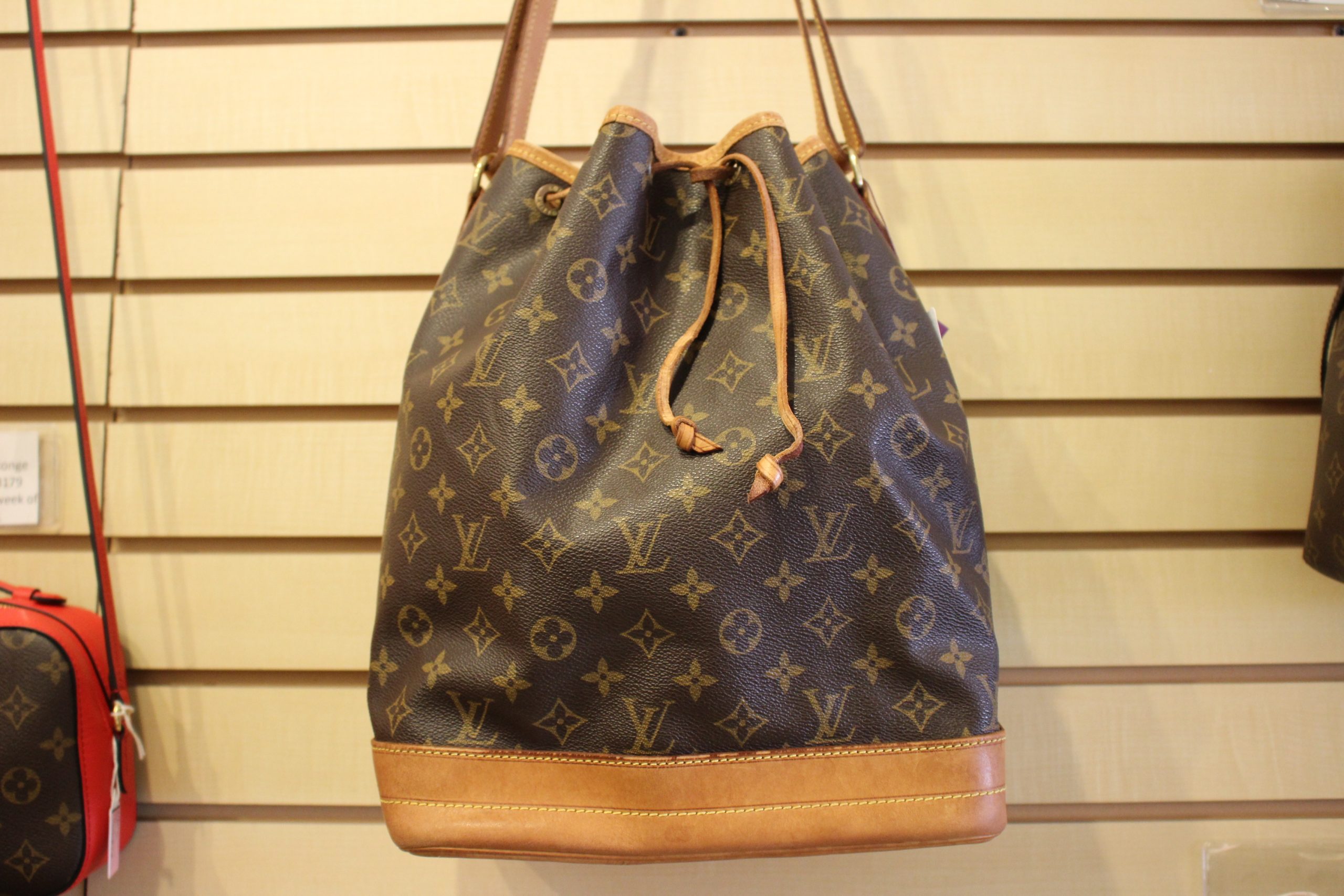 Louis Vuitton Noe Monogram Canvas Drawstring Tote Bag Preowned 1998