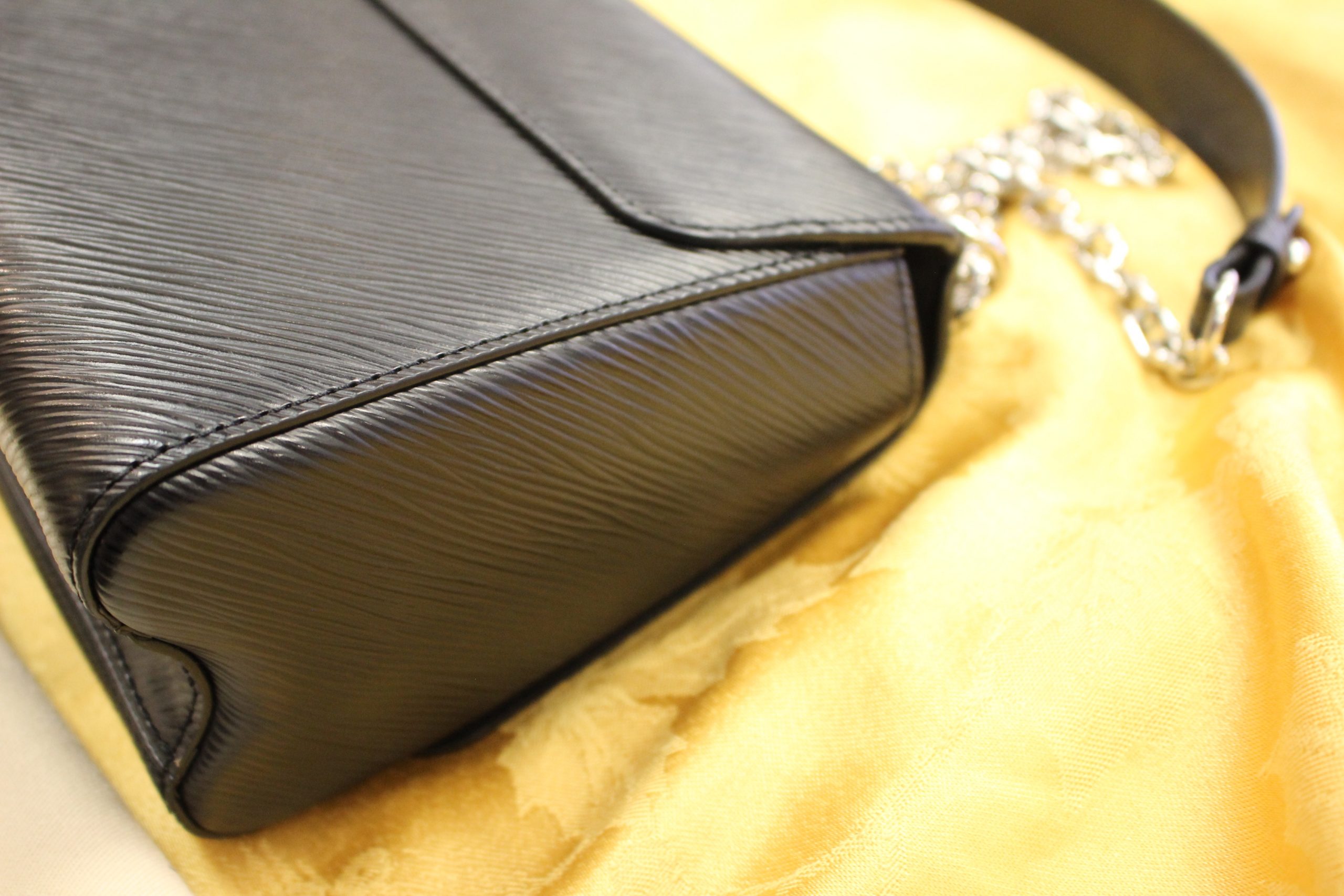 Does Louis Vuitton Have Faux Leather Bags Sale