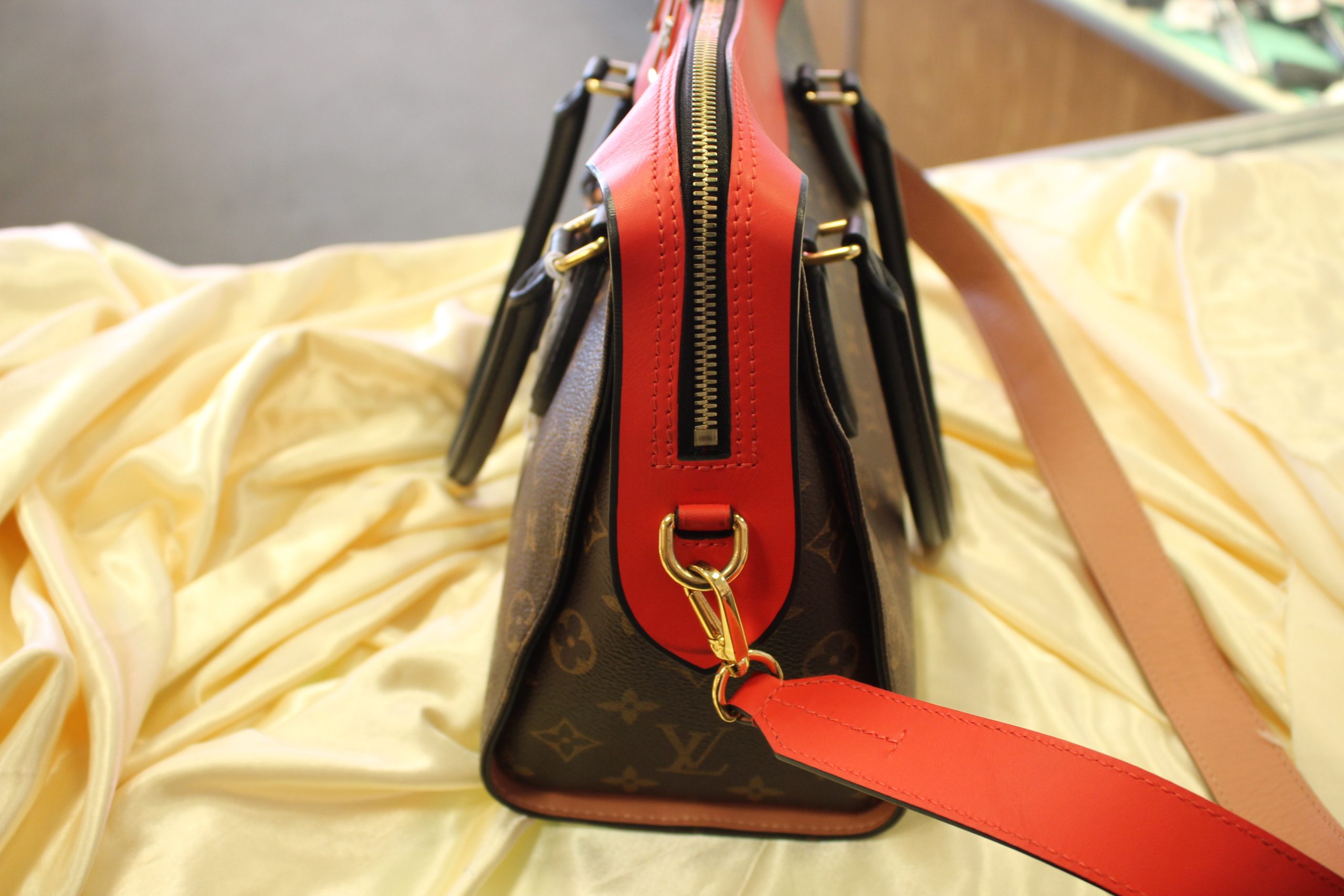 Do Louis Vuitton Bags Come With A Certificate Literacy Basics