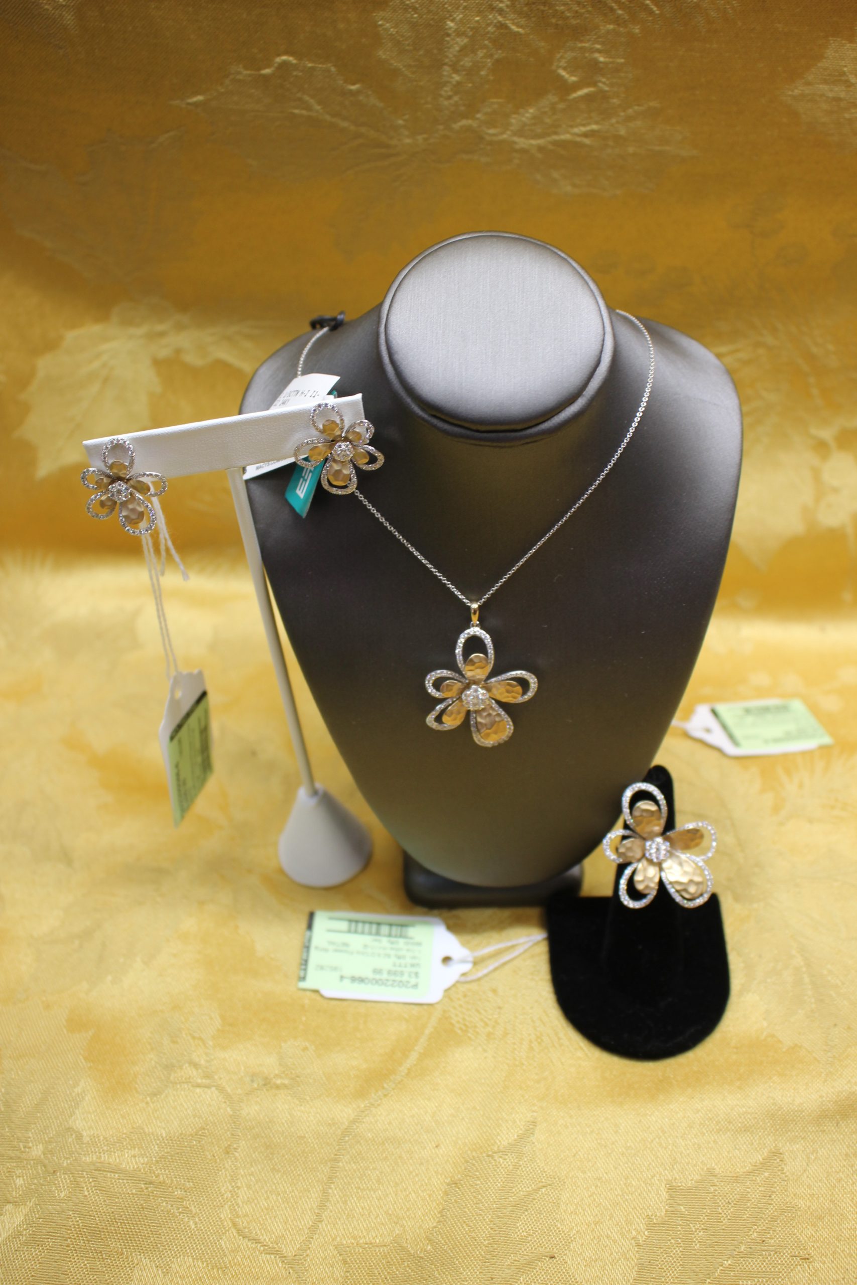 Effy 14K Diamond Flower D’Oro Collection Ted's Pawn Shop