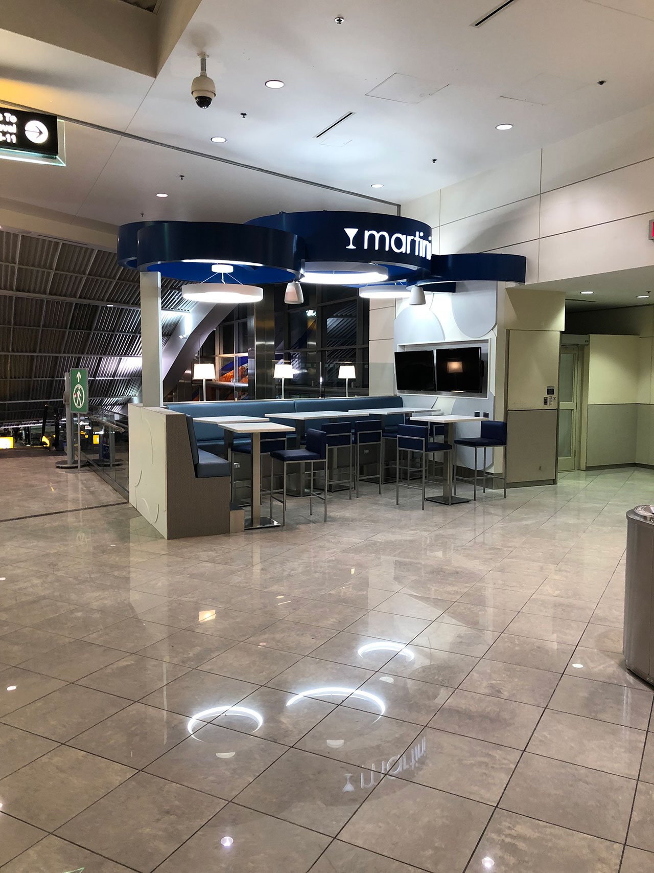 Martini Bar, Baltimore/Washington International Airport TEEL