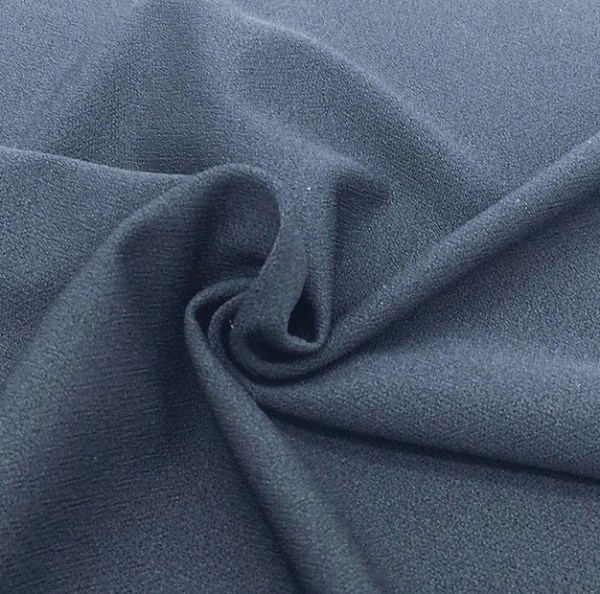 What Does Polyester Feel Like? All About Polyester Materials