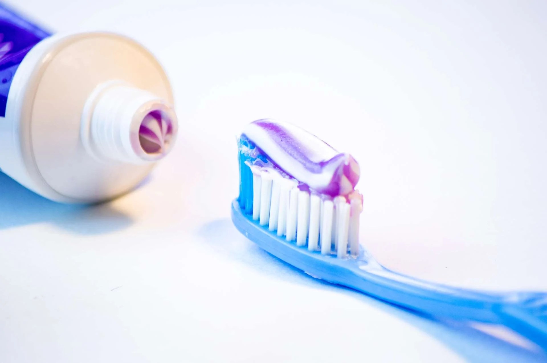 Does Toothpaste Have Calories? Teethandtooth