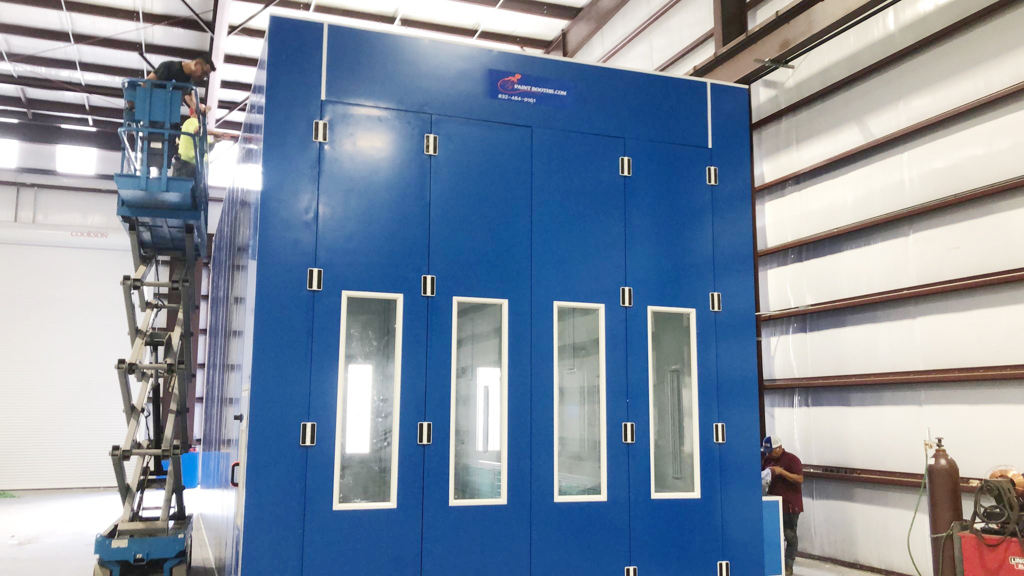 Industrial Side Down draft Paint Booth Tej Paint Booths