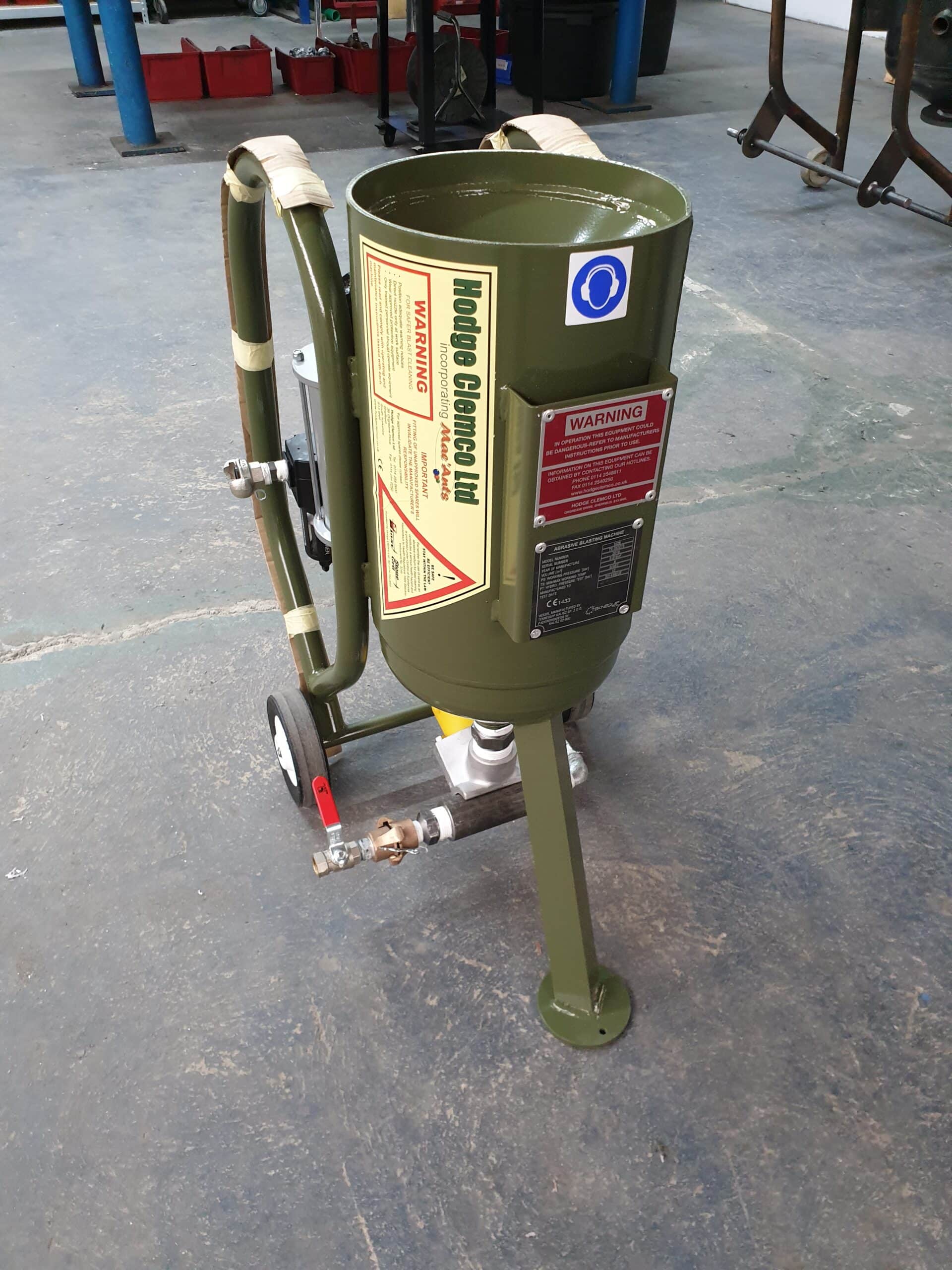 Abrasive Blast Machines Teknequip