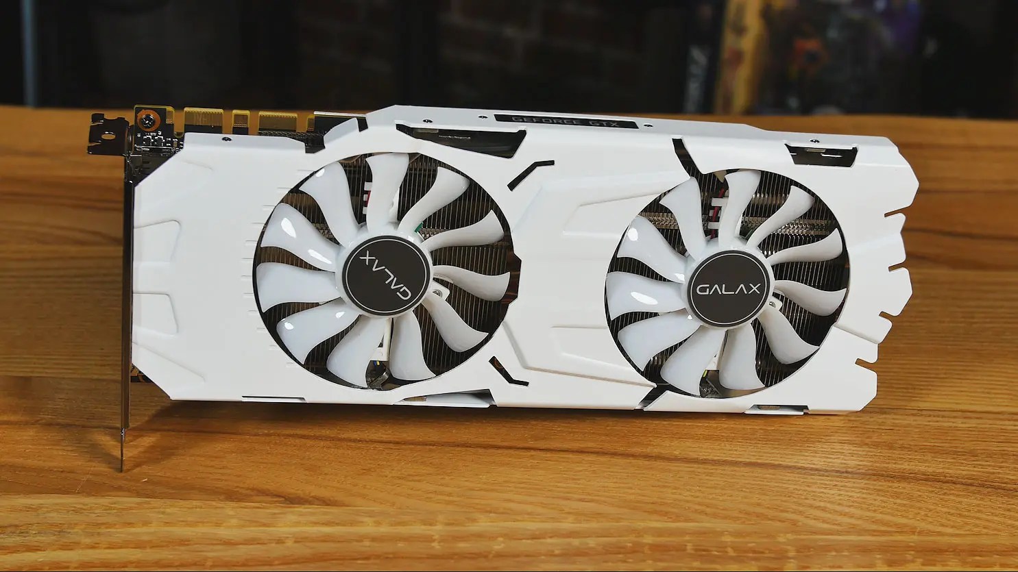 GALAX Geforce GTX 1080Ti EXOC Is It Worth It? tek