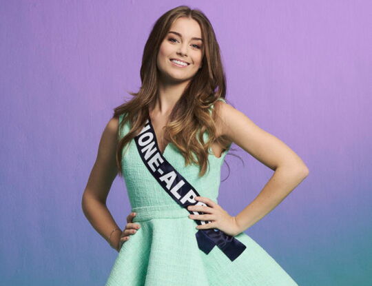 Qui Sera Miss France 2022 ? Les Pronostics De La Rédaction De Télé-Loisirs