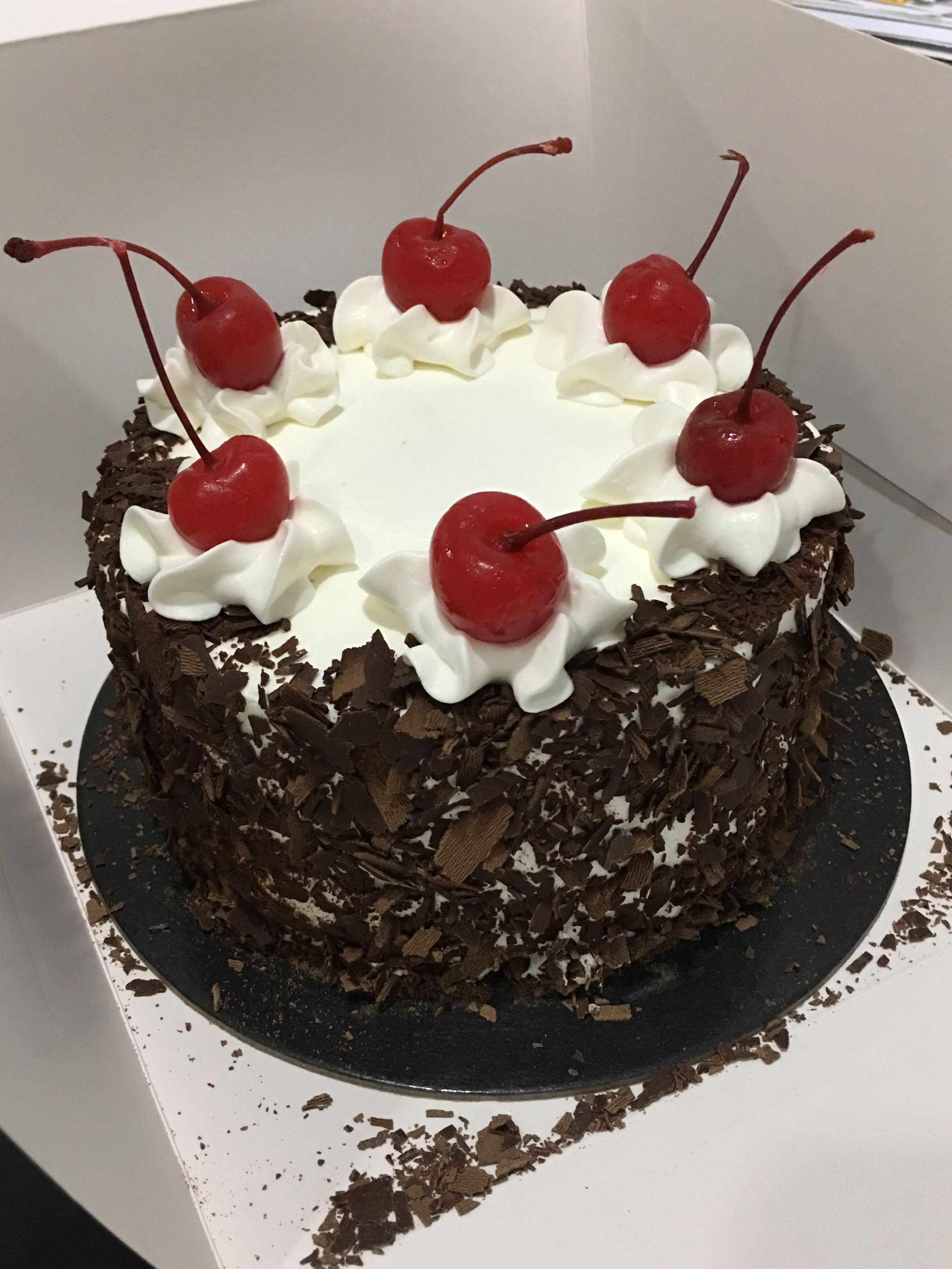 Birthday cake delivery new york — Teletype