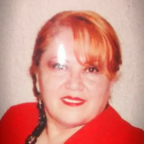 Gloria Zamora Espinoza El Ángel