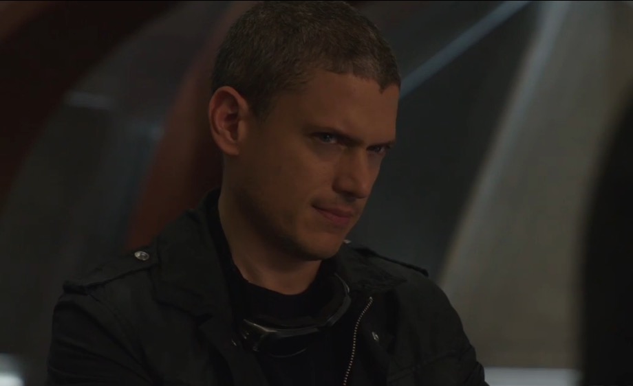 Legends of Tomorrow Review White Knights (Season 1 Episode 4)