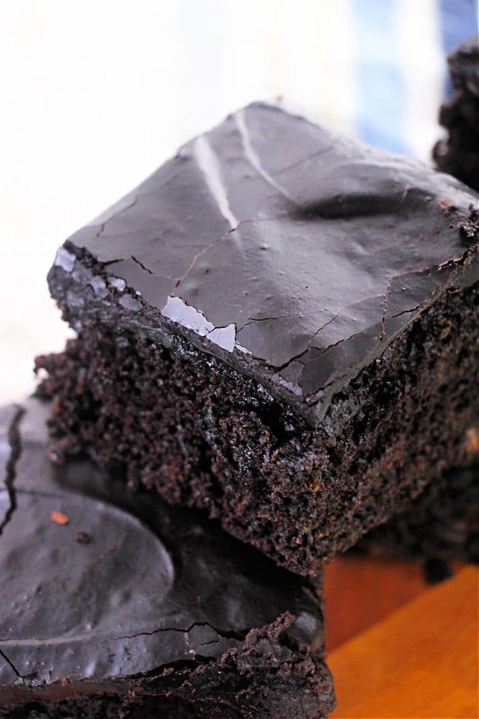 How to Make Brownies out of Cake Mix Cake Mix Brownies
