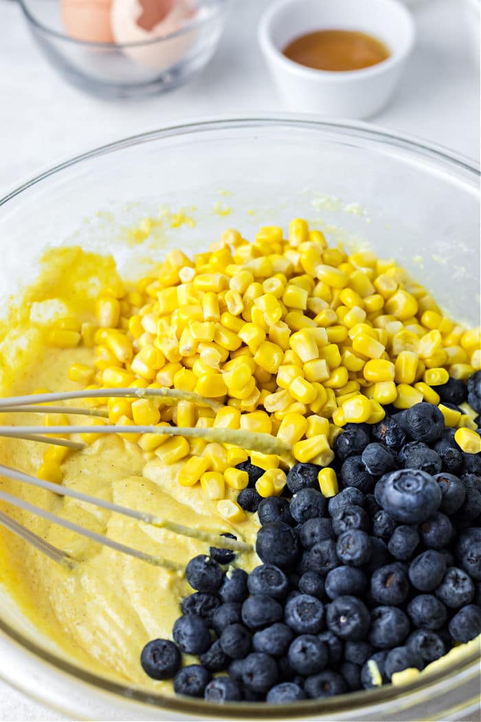 How to Cook Jiffy Cornbread in Cast Iron Skillet in Oven