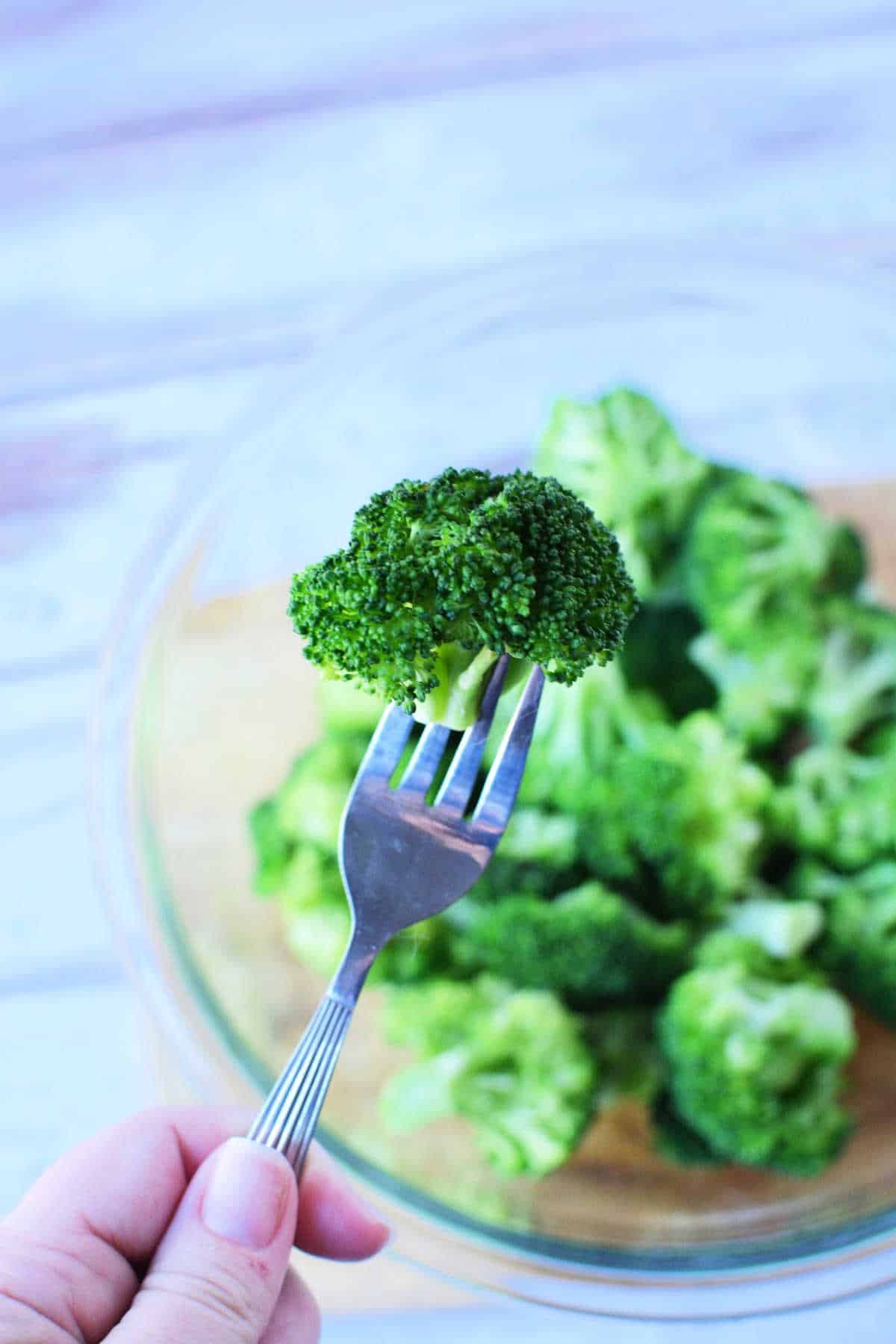 How to Microwave Broccoli without Steamer Microwaving Broccoli