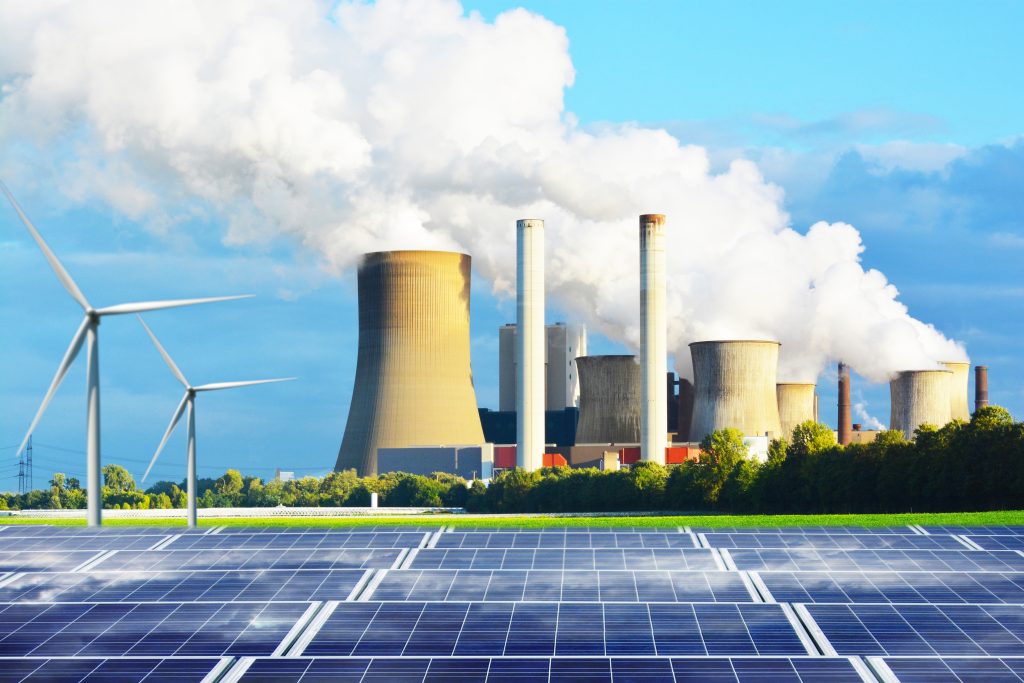 Yenilenebilir enerji rekor kırdı, ancak fosil yakıt kullanımı da artmaya devam ediyor Yenilenebilir enerji rekor kırdı, ancak fosil yakıt kullanımı da artmaya devam ediyor