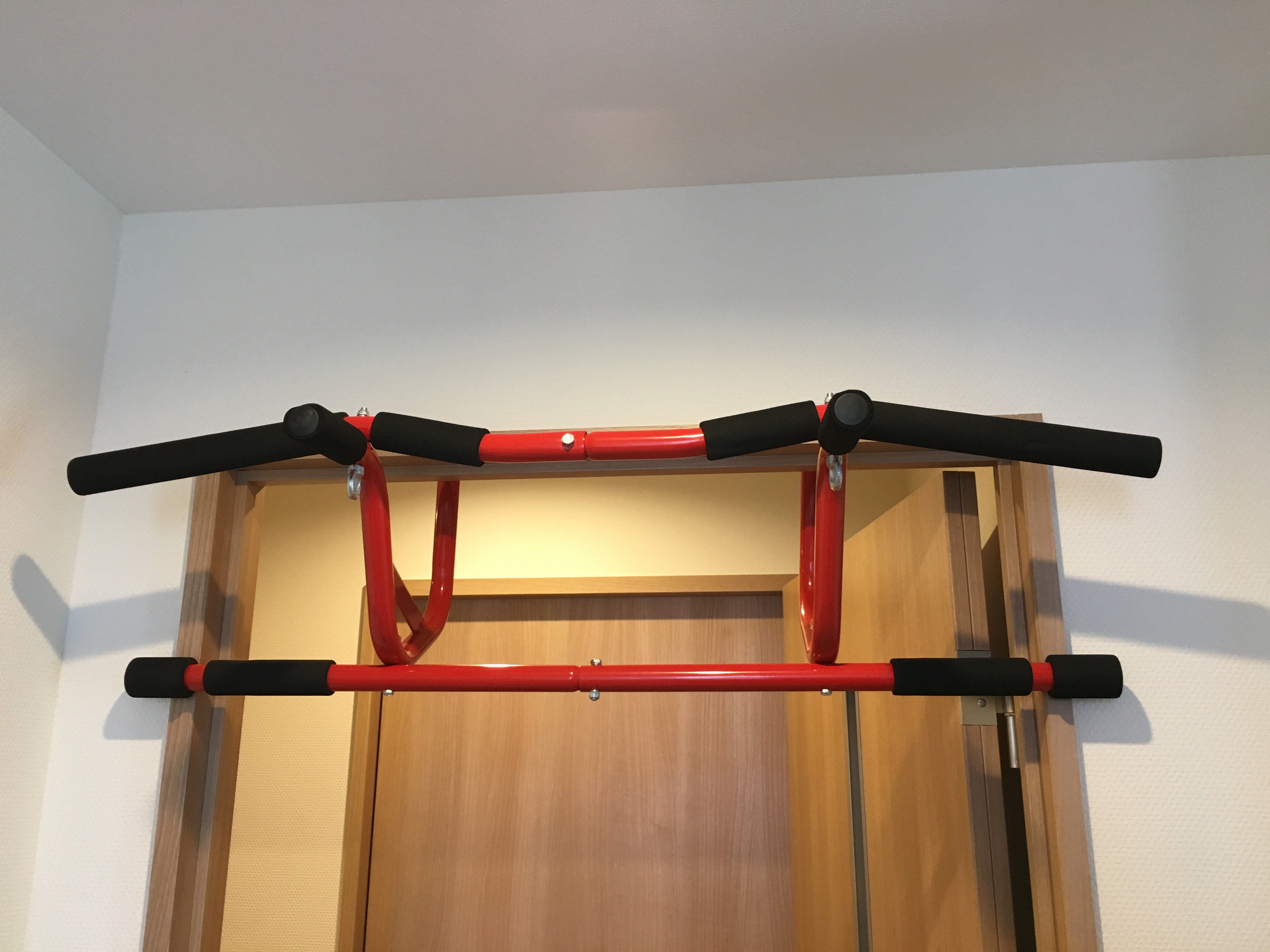 ドア枠に取り付ける懸垂バーおすすめ【Muscle Genius 俺のドアジム Ⅱ】