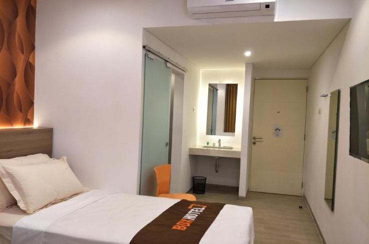28 Penginapan & Hotel Murah Di Surabaya, Mulai 60Ribuan, Ac, Tv, Park!