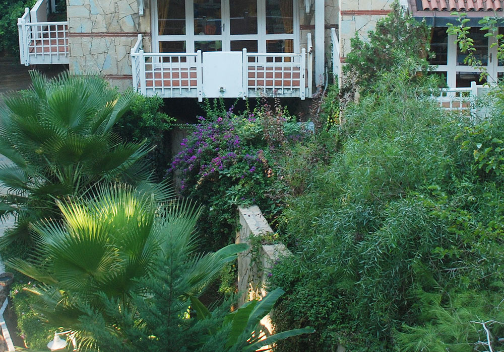 Land Art landscape design service