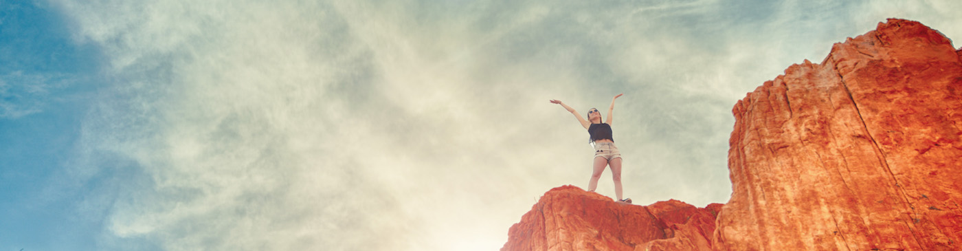 mountain-lady - Temple Paraplanning