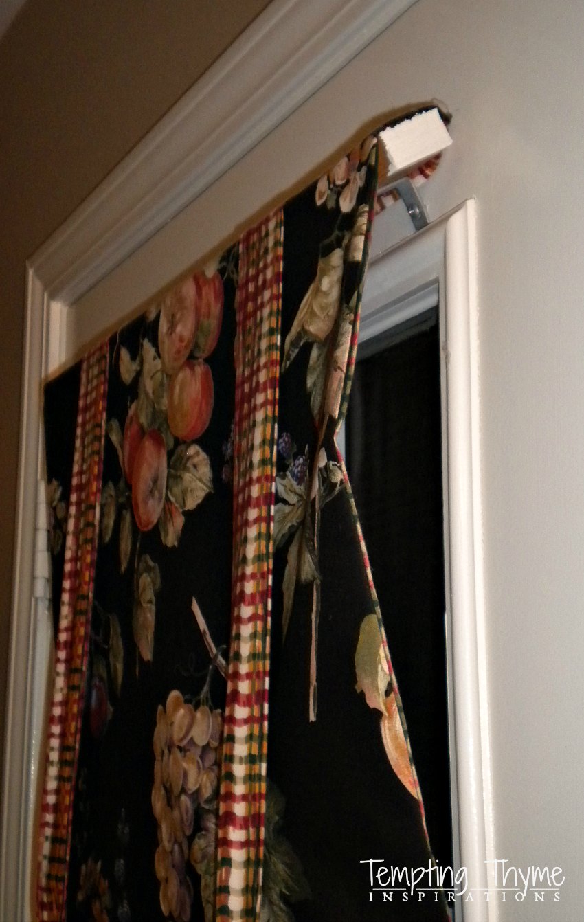 Curtain Rod tempting thyme